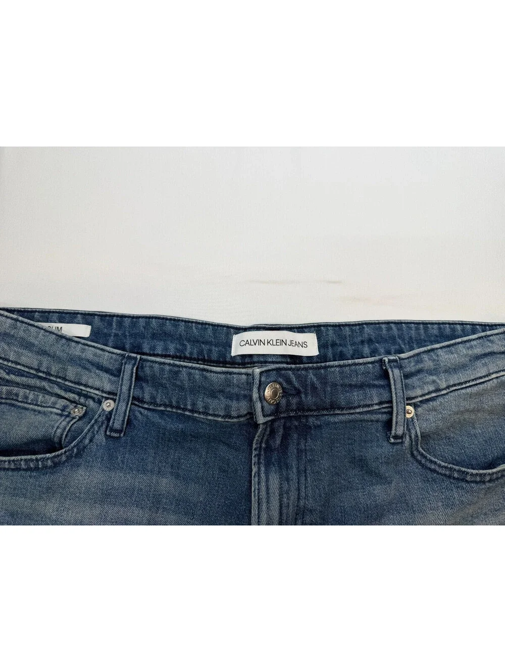 Calvin Klein Men's Jeans Slim Straight Medium Wash Mid Rise Solid Size 38 Blue